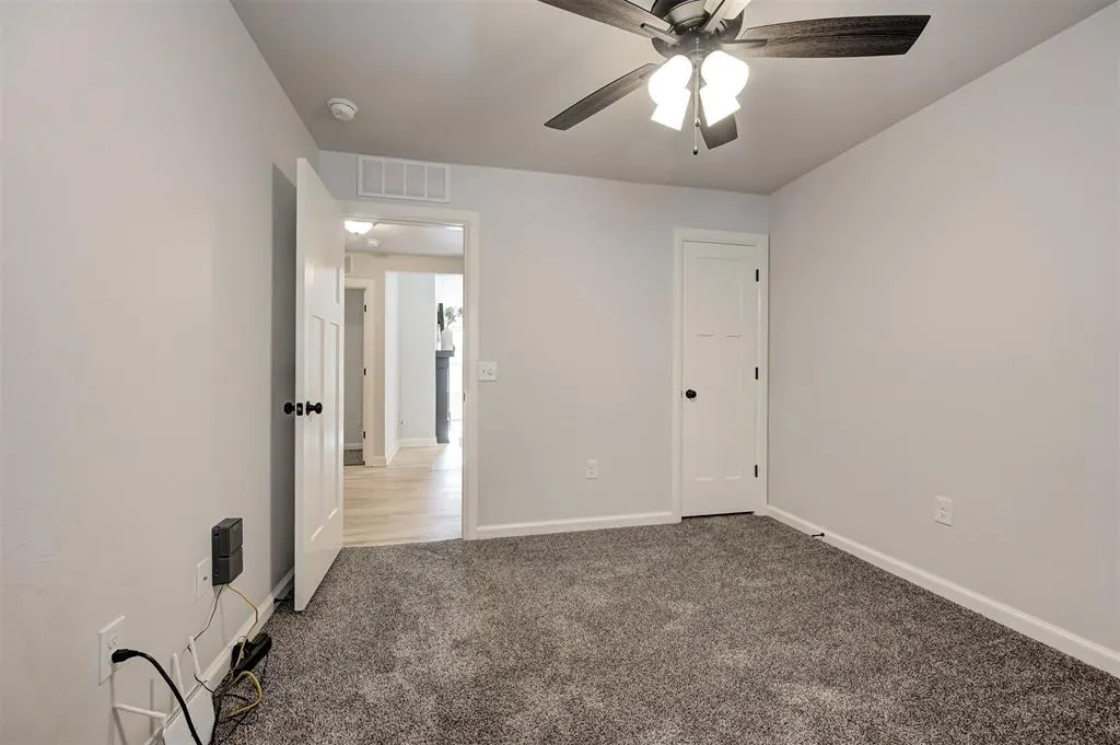 Photo 37 — 12808 NW 4th Terrace, Yukon, OK 73099