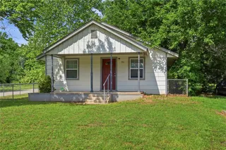 Sold home at 701 N 2nd Avenue