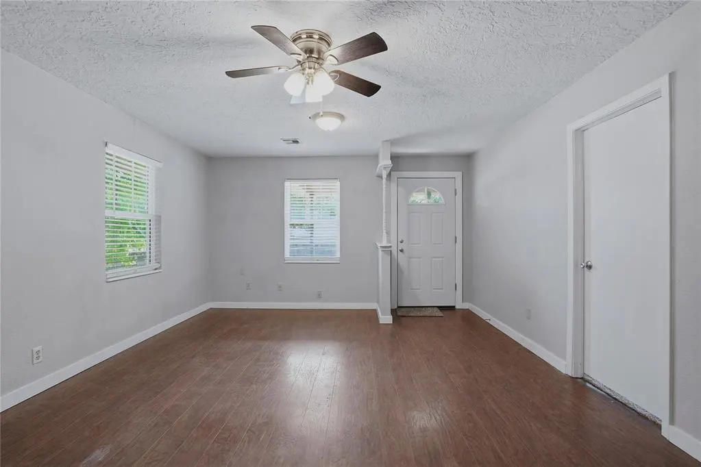 Photo 8 — 701 N 2nd Avenue, Purcell, OK 73080