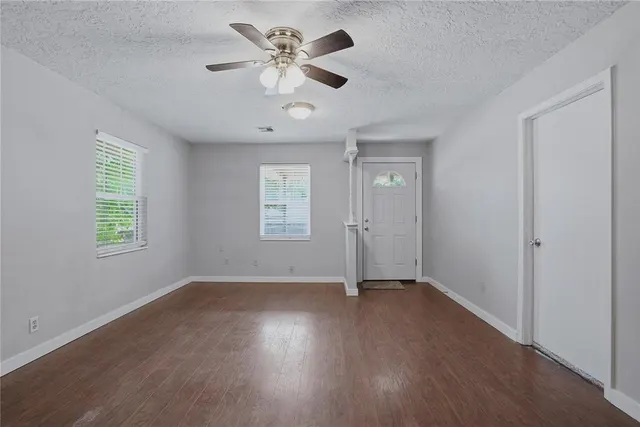 Photo 8 — 701 N 2nd Avenue, Purcell, OK 73080