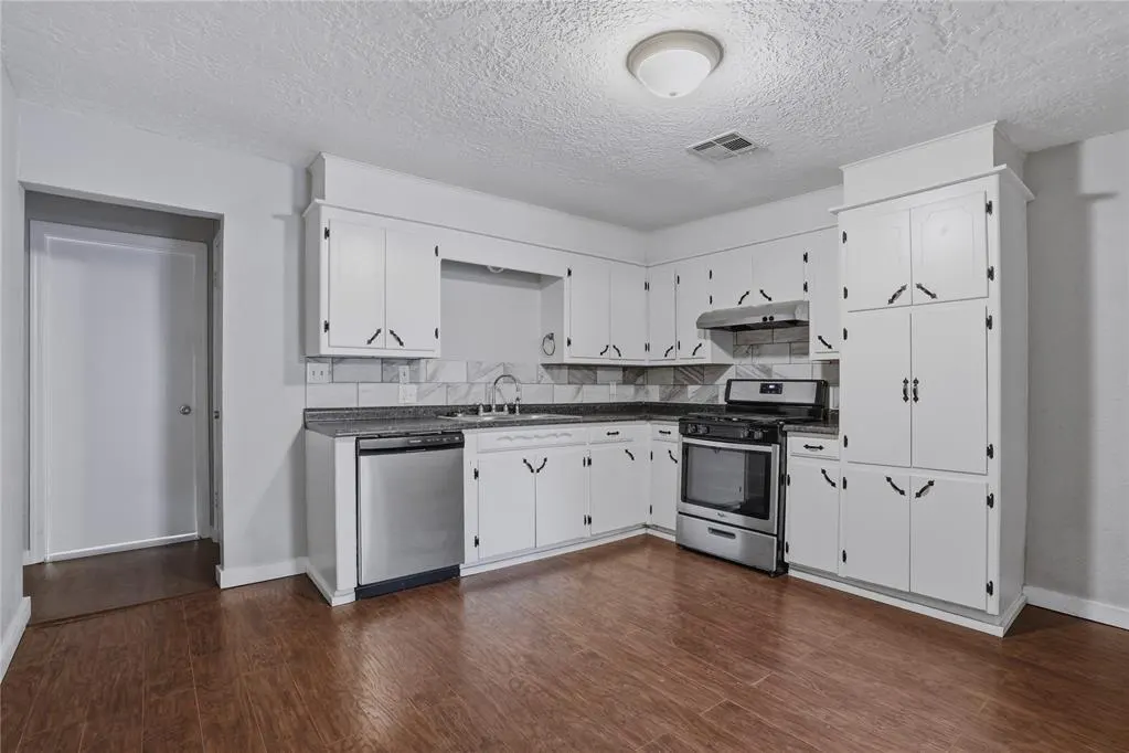 Photo 10 — 701 N 2nd Avenue, Purcell, OK 73080