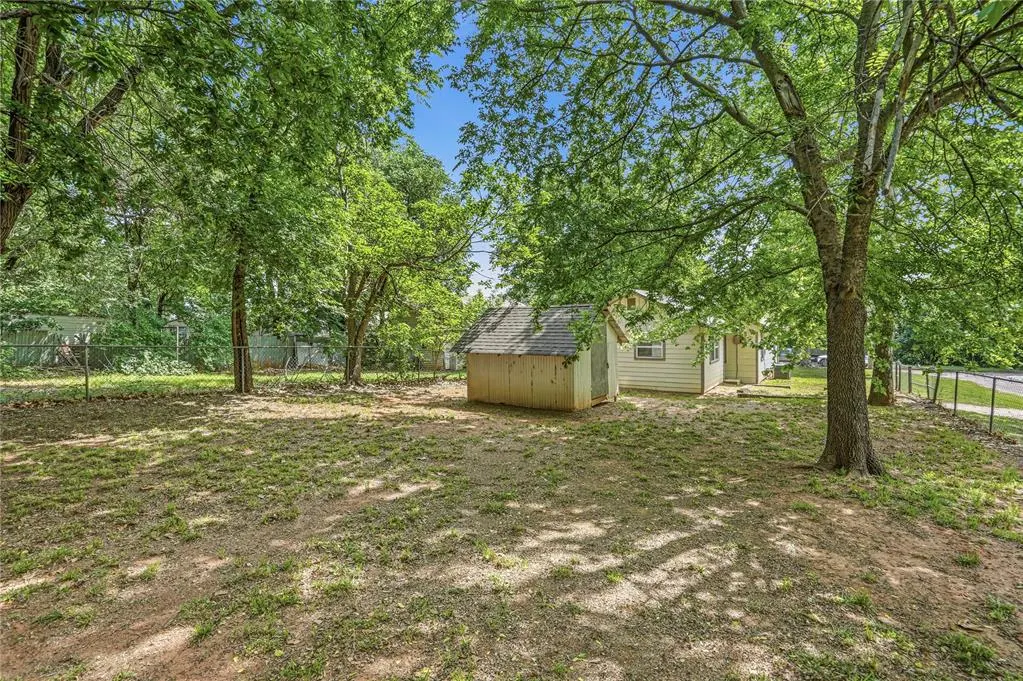 Photo 23 — 701 N 2nd Avenue, Purcell, OK 73080