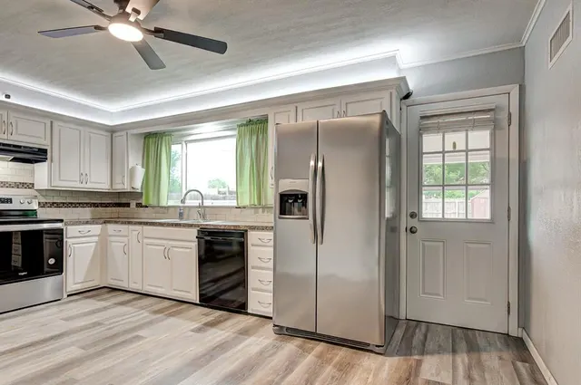 Photo 6 — 1401 S Johnson Street, Enid, OK 73703
