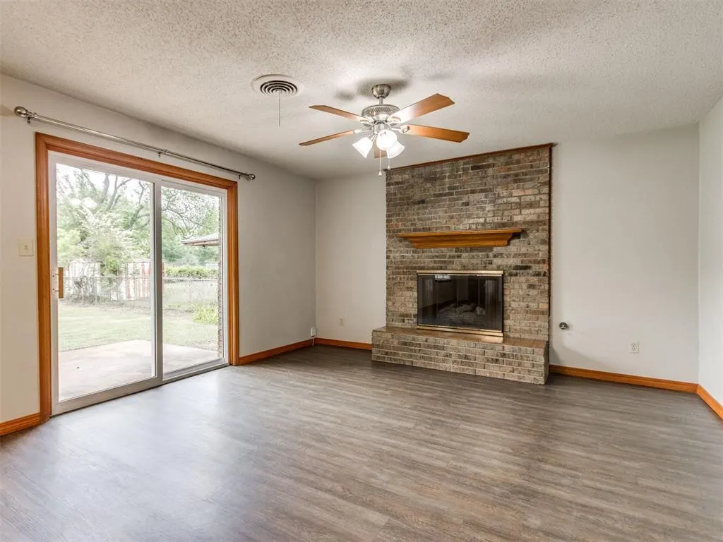 Photo 4 — 1639 Westbrooke Terrace, Norman, OK 73072