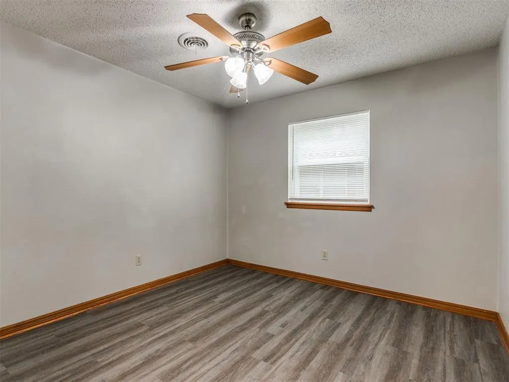 Photo 13 — 1639 Westbrooke Terrace, Norman, OK 73072