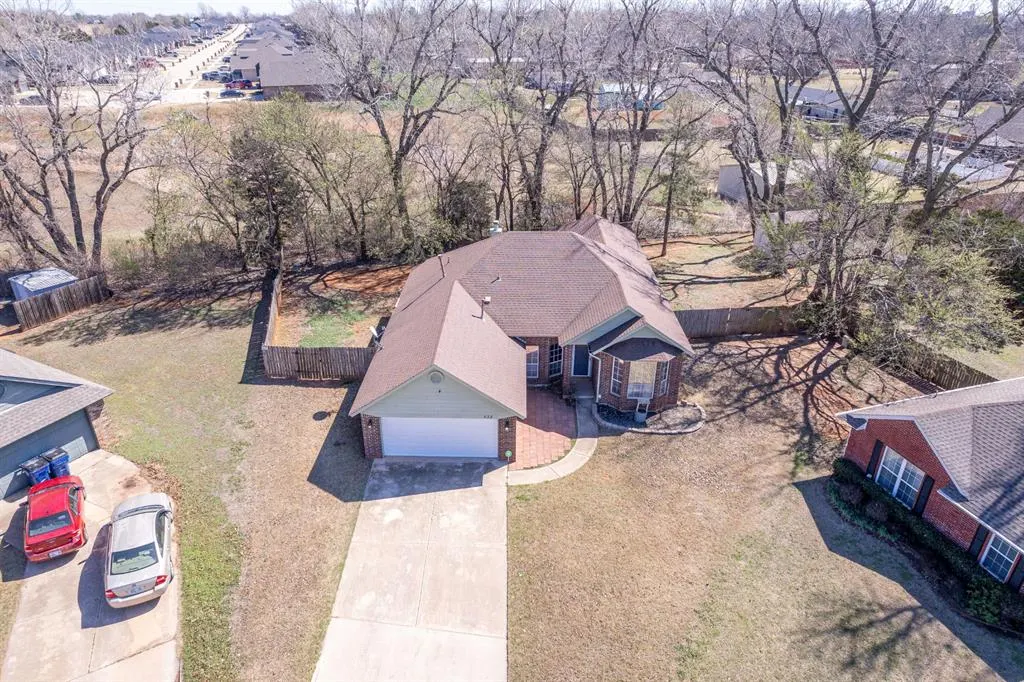 Photo 27 — 432 E Twelve Oaks Terrace, Mustang, OK 73064