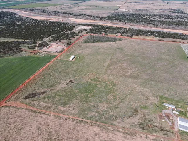 Photo 2 — 0 N 2980 Road, Hennessey, OK 73742