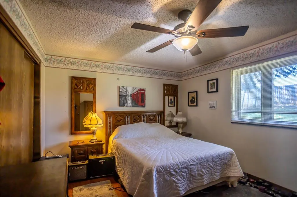 Photo 13 — 925 Lantern Lane, Weatherford, OK 73096