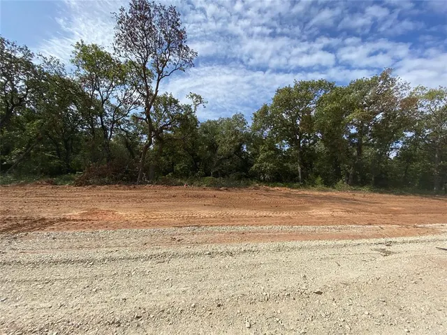 Photo 7 — 9940 Aberdeen Street, Lexington, OK 73051