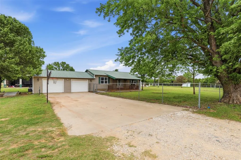 Photo 22 — 35345 EW 1240 Road, Seminole, OK 74868