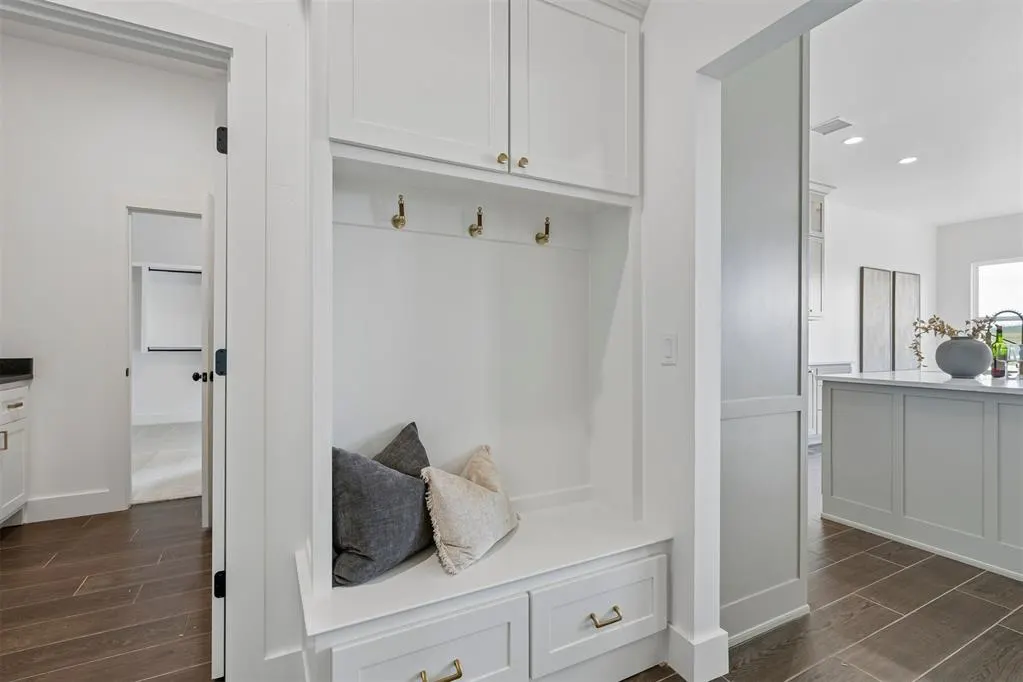 Photo 45 — 6900 Lake View Court, Cashion, OK 73016