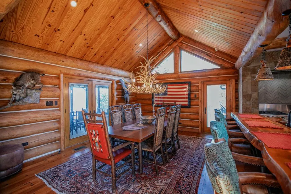 Photo 11 — 309 Lake Bluff Lane, Broken Bow, OK 74728