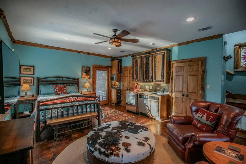 Photo 20 — 309 Lake Bluff Lane, Broken Bow, OK 74728