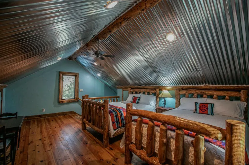 Photo 21 — 309 Lake Bluff Lane, Broken Bow, OK 74728