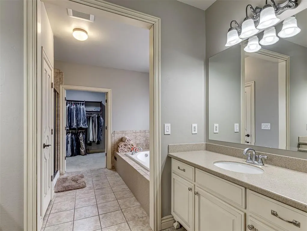 Photo 27 — 16328 Dustin Lane, Edmond, OK 73013