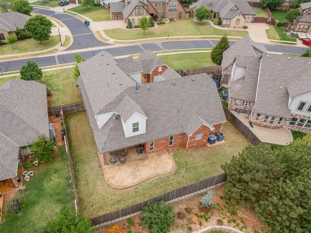 Photo 46 — 16328 Dustin Lane, Edmond, OK 73013