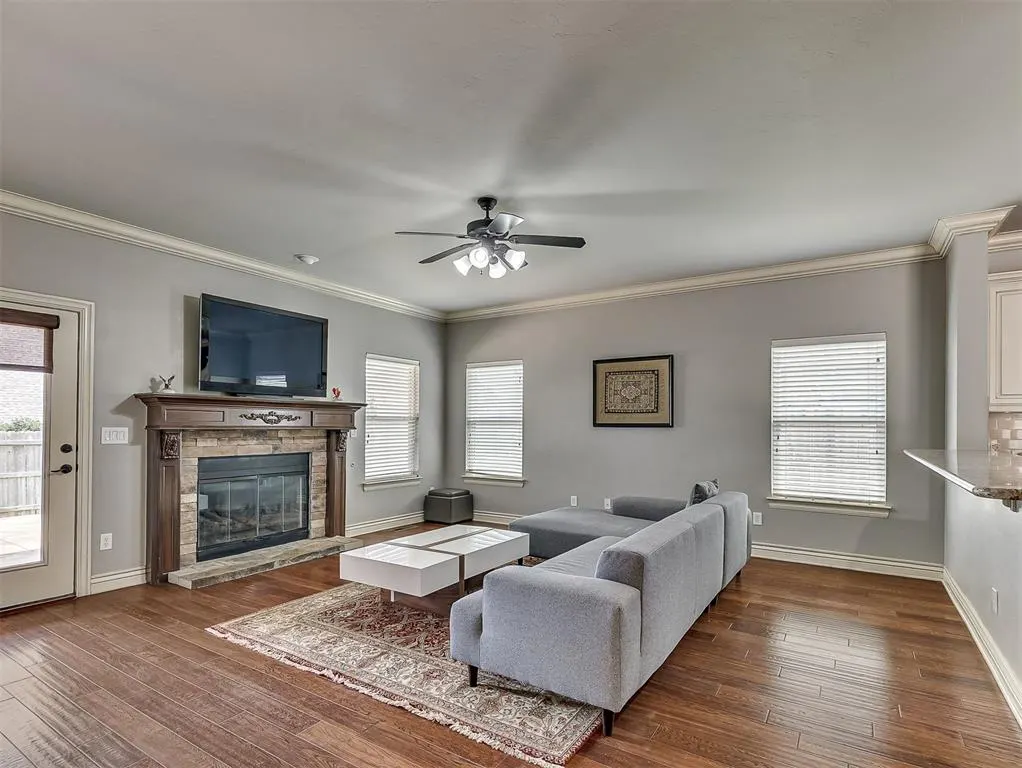 Photo 5 — 16328 Dustin Lane, Edmond, OK 73013