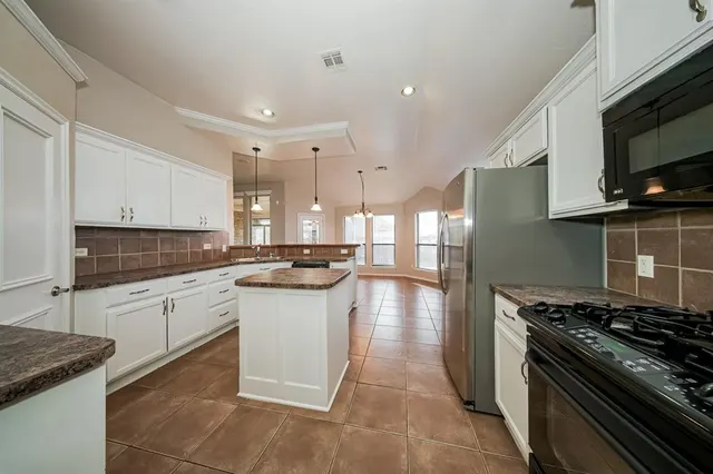 Photo 6 — 16621 La Paloma Lane, Edmond, OK 73012