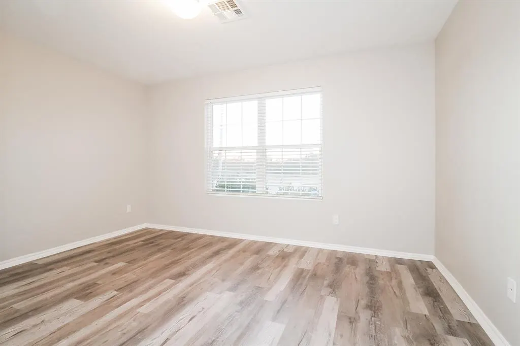 Photo 9 — 1417 Sandstone Drive, Noble, OK 73068