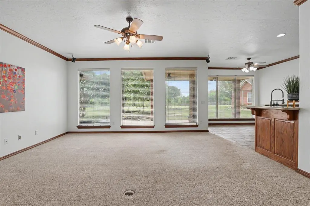 Photo 3 — 2710 Shoreline Drive, Norman, OK 73026