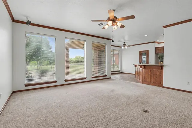 Photo 5 — 2710 Shoreline Drive, Norman, OK 73026