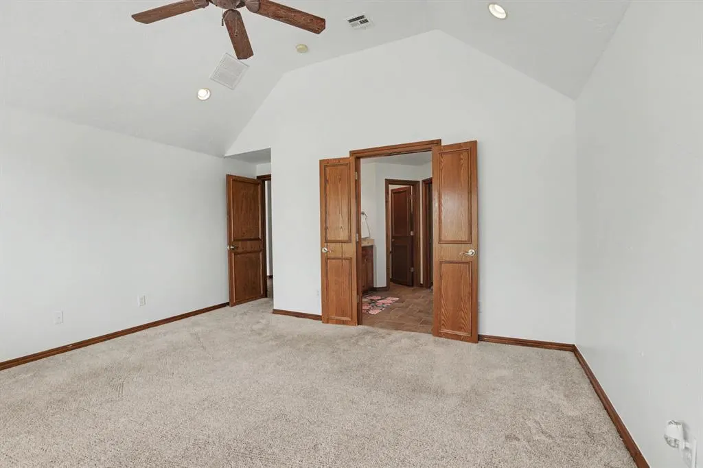 Photo 13 — 2710 Shoreline Drive, Norman, OK 73026