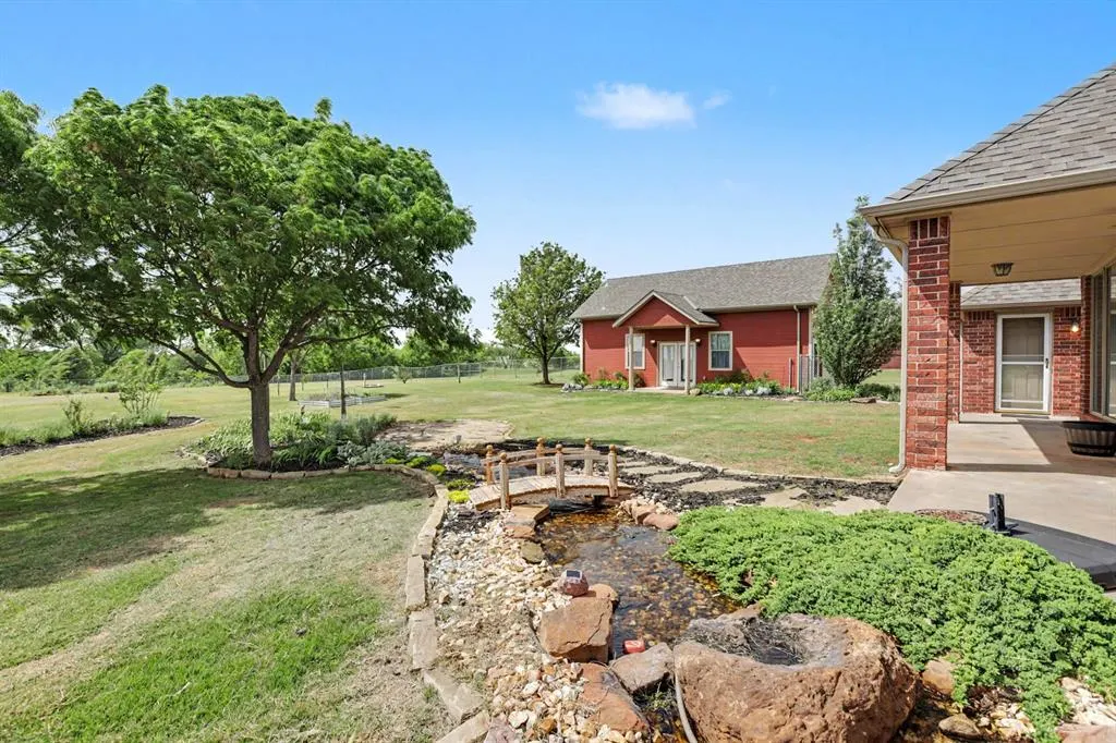 Photo 32 — 2710 Shoreline Drive, Norman, OK 73026