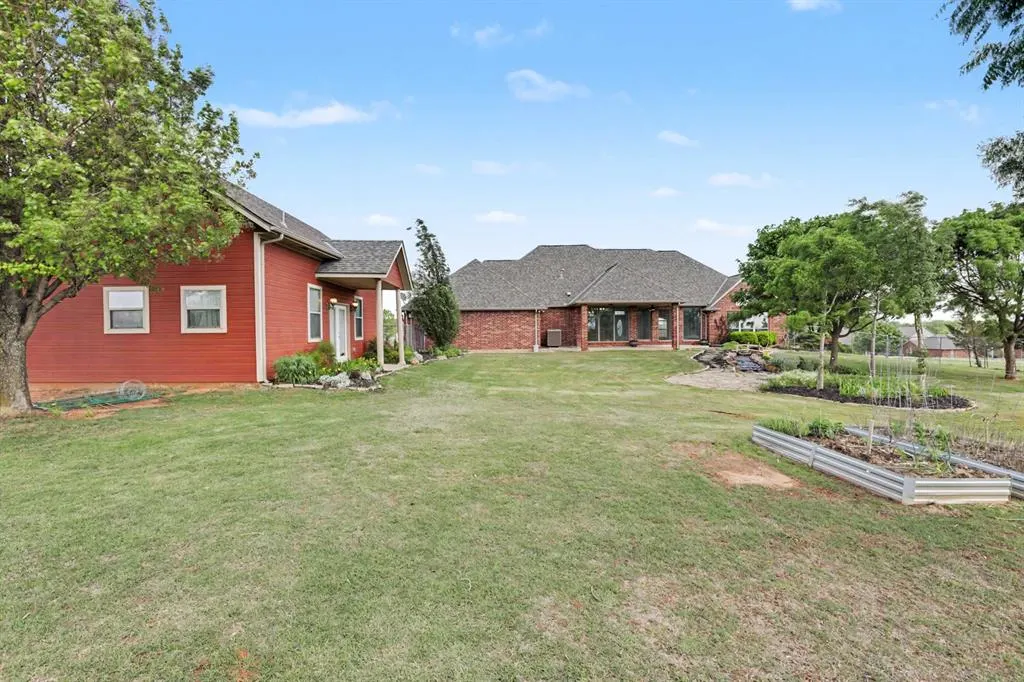 Photo 34 — 2710 Shoreline Drive, Norman, OK 73026