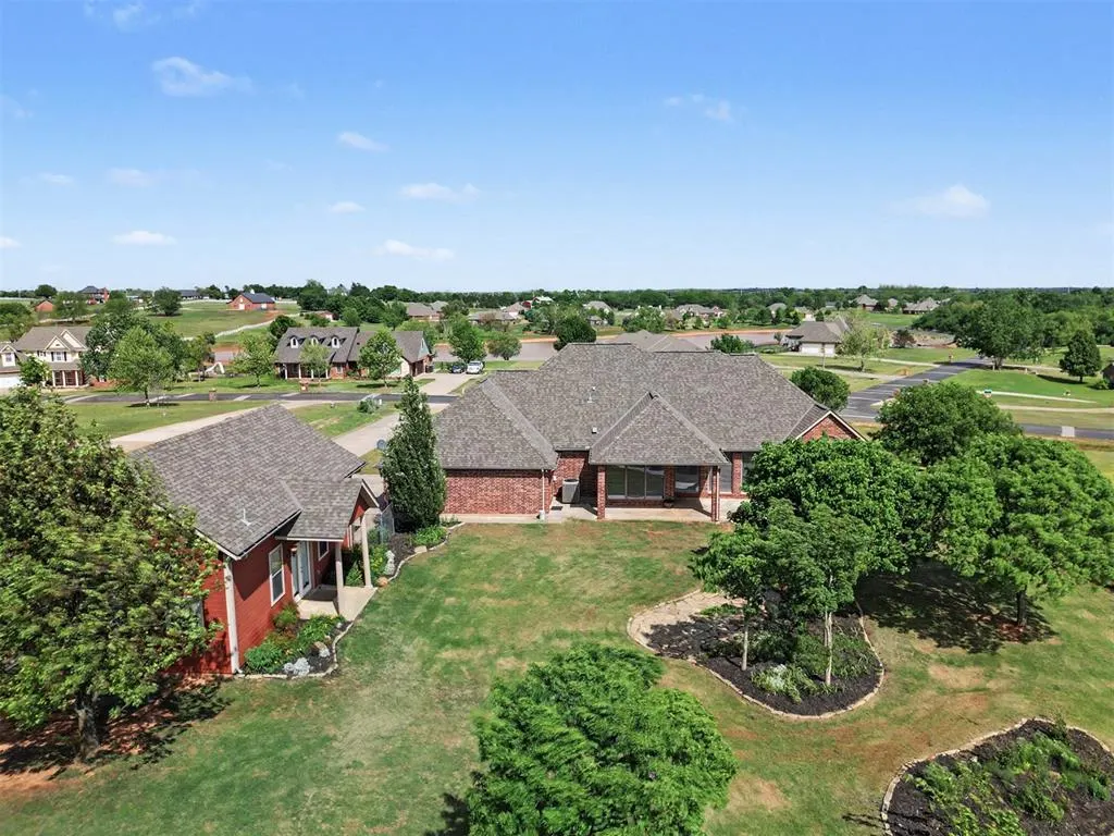 Photo 44 — 2710 Shoreline Drive, Norman, OK 73026