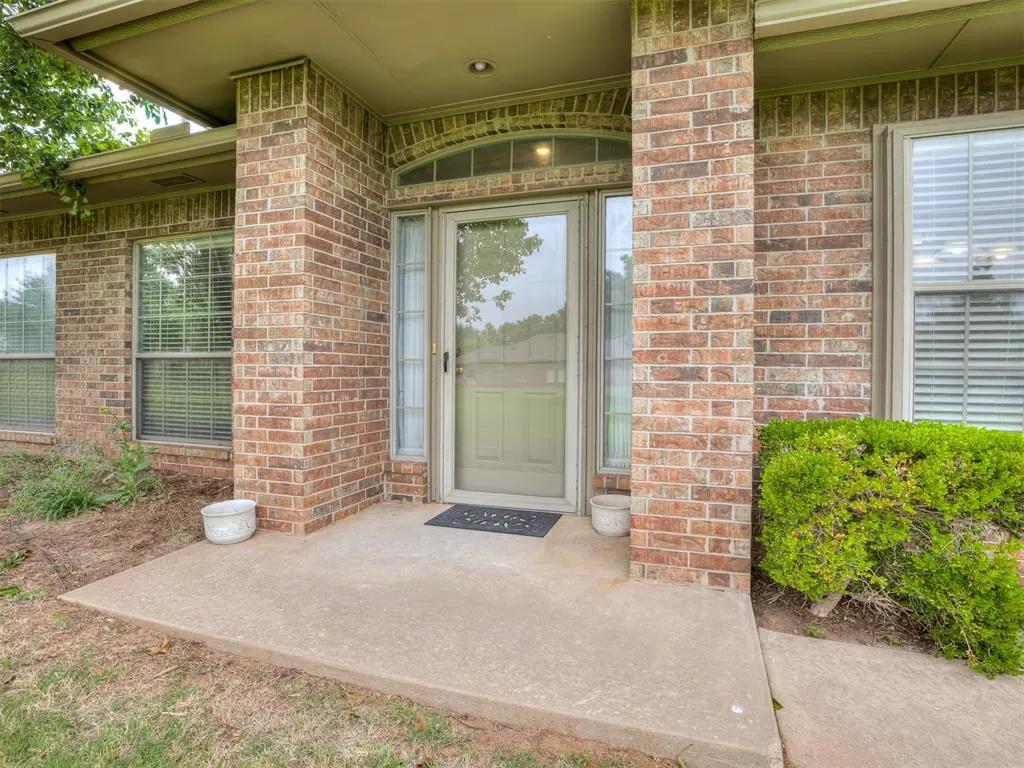 Photo 5 — 1813 NW 161st Place, Edmond, OK 73013