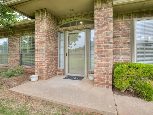 Photo 5 — 1813 NW 161st Place, Edmond, OK 73013