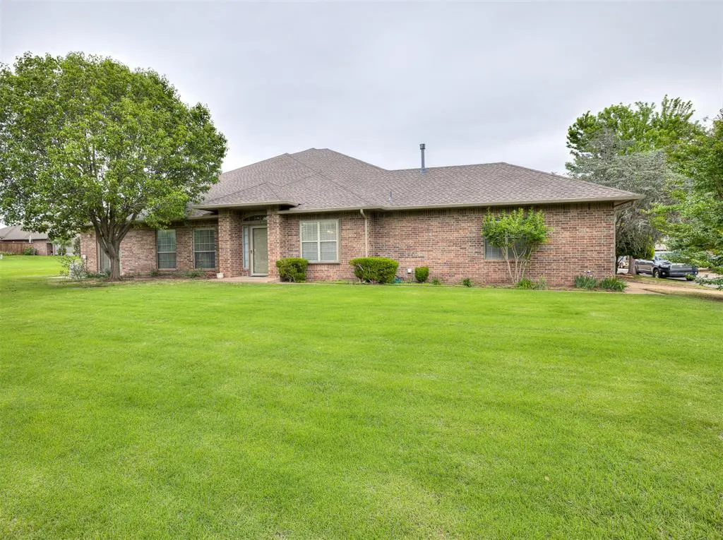 Photo 41 — 1813 NW 161st Place, Edmond, OK 73013