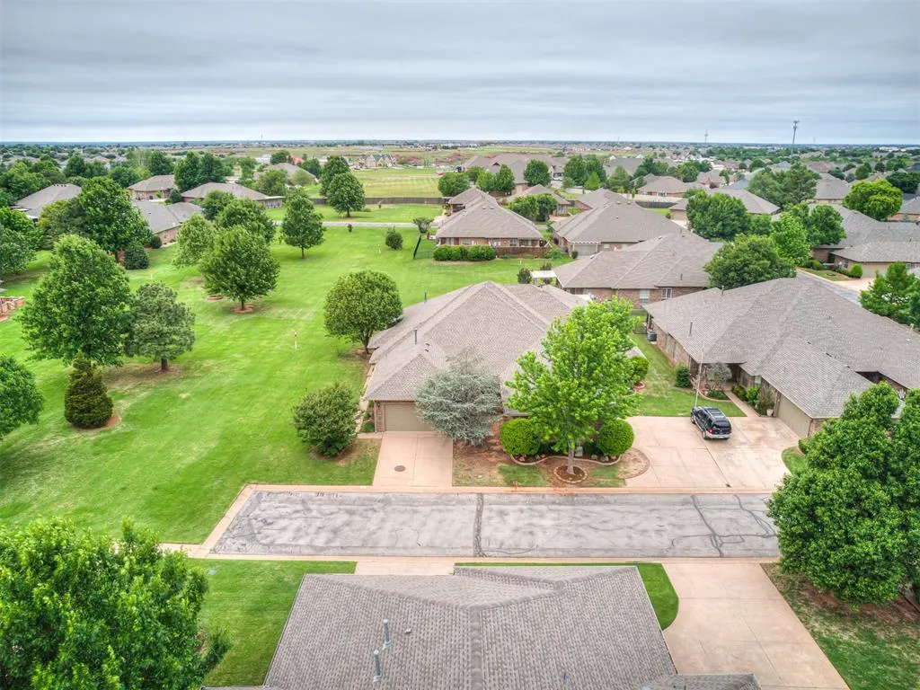 Photo 42 — 1813 NW 161st Place, Edmond, OK 73013