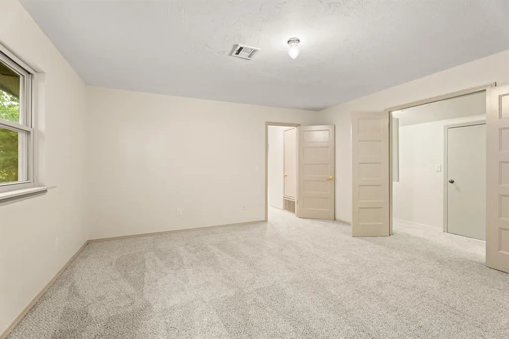 Photo 39 — 13028 Burlingame Avenue, Oklahoma City, OK 73120