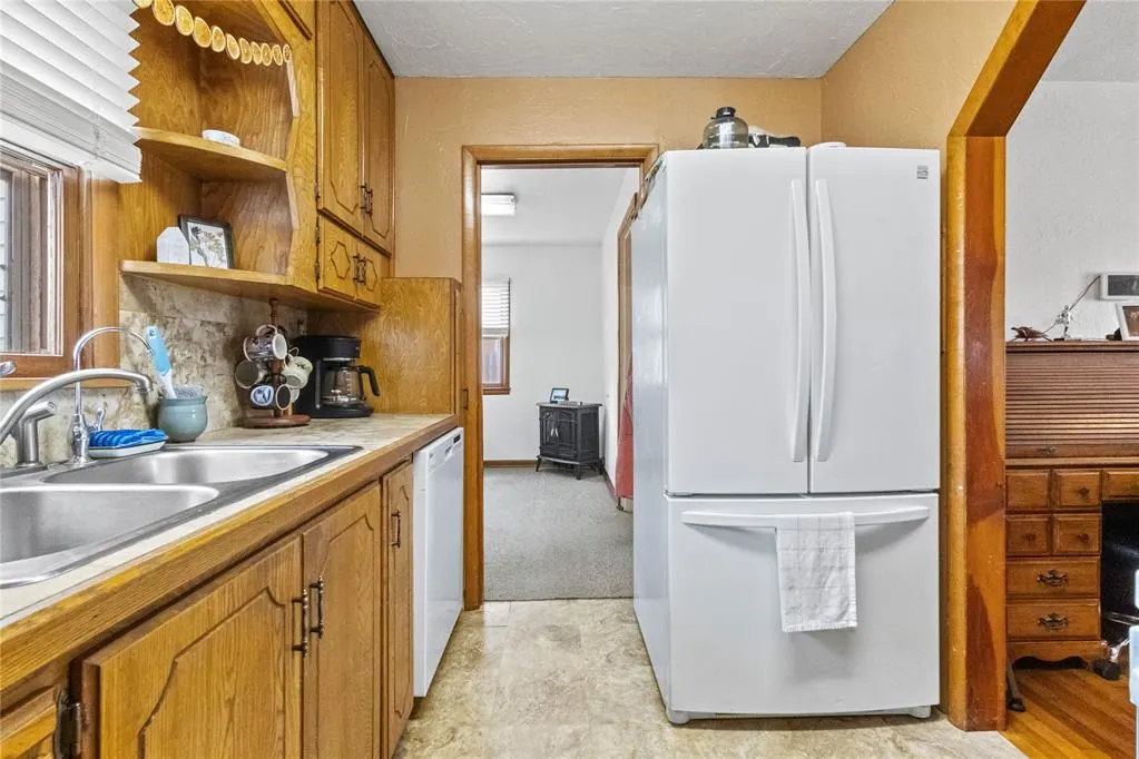 Photo 9 — 419 N Kansas Street, Weatherford, OK 73096