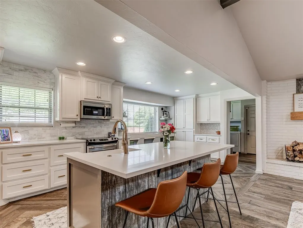 Photo 10 — 801 Rock Hollow Road, Edmond, OK 73034