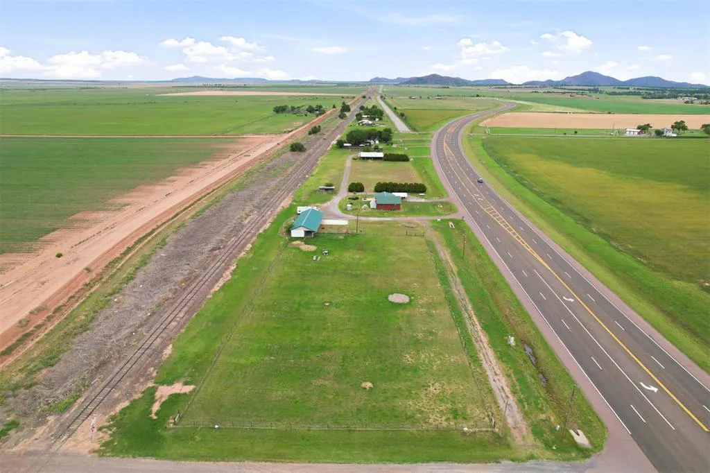Photo 6 — 15289 Us Highway 283 Highway, Blair, OK 73526
