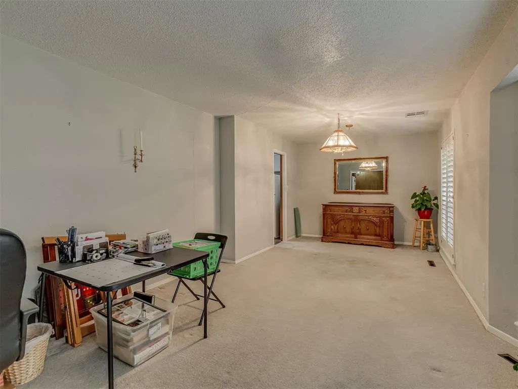 Photo 12 — 1414 E Sunset Lane, Ada, OK 74820