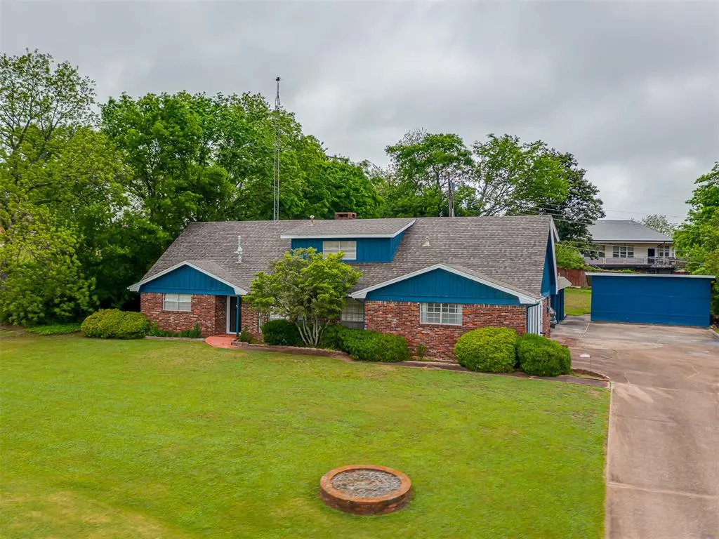 Photo 38 — 1414 E Sunset Lane, Ada, OK 74820