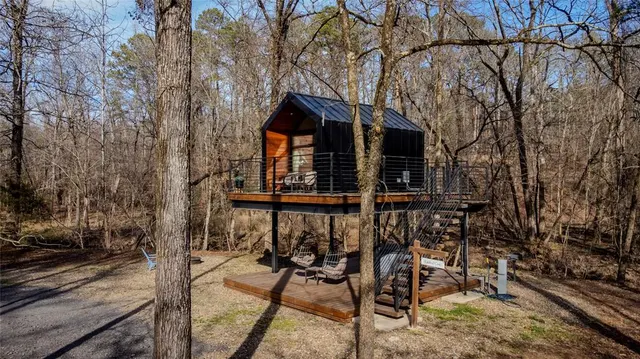 Photo 2 — 359 Lucian Sorrel Road, Broken Bow, OK 74728