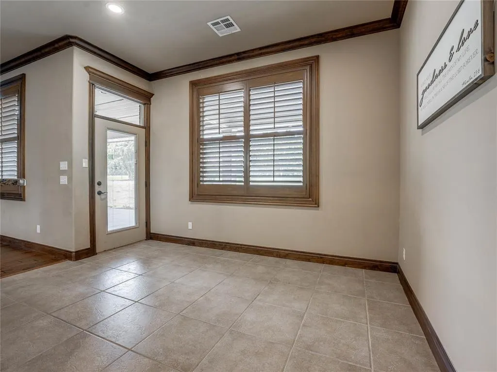 Photo 12 — 7351 Falcon Ridge, Edmond, OK 73034