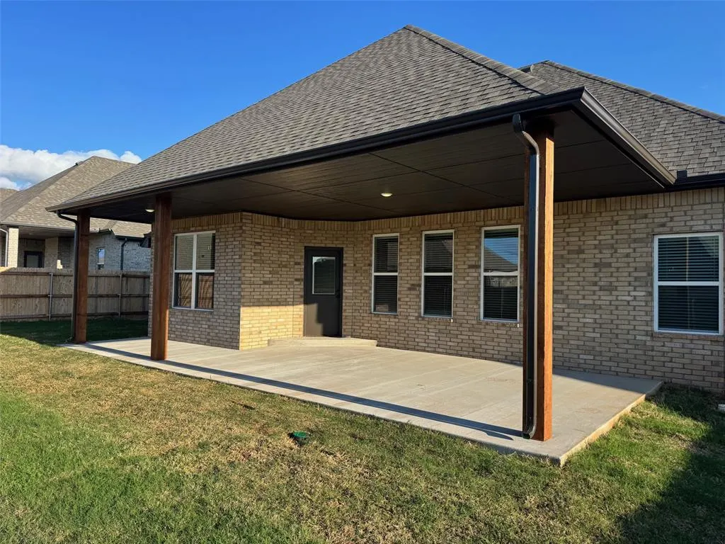 Photo 5 — 11705 SW 58th Street, Mustang, OK 73064