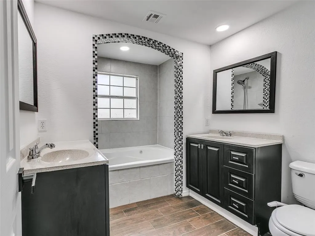 Photo 19 — 925 N Bradley Avenue, Oklahoma City, OK 73127