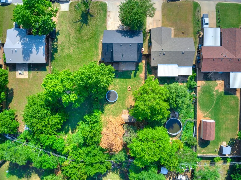 Photo 29 — 925 N Bradley Avenue, Oklahoma City, OK 73127