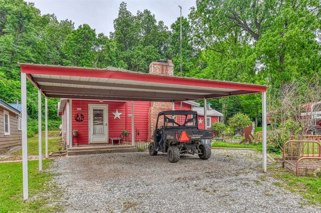 Front exterior — 22251 W Fifth Street, Hinton, OK 73047