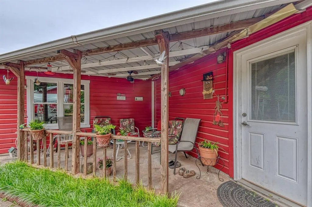 Photo 6 — 22251 W Fifth Street, Hinton, OK 73047