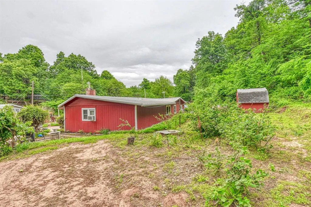 Photo 7 — 22251 W Fifth Street, Hinton, OK 73047