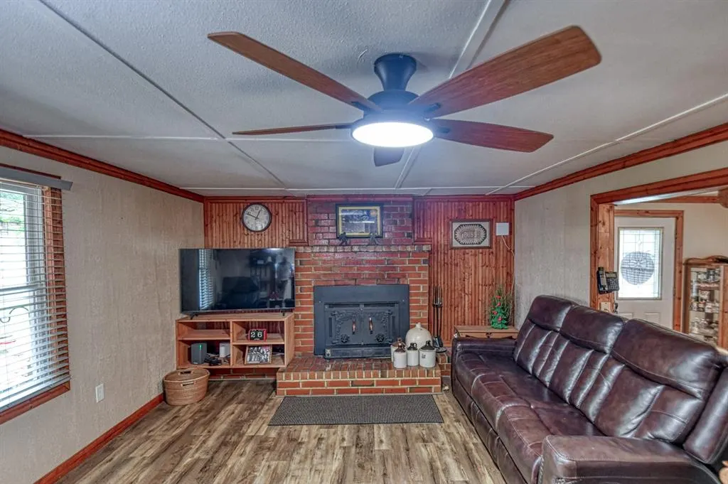 Photo 13 — 22251 W Fifth Street, Hinton, OK 73047