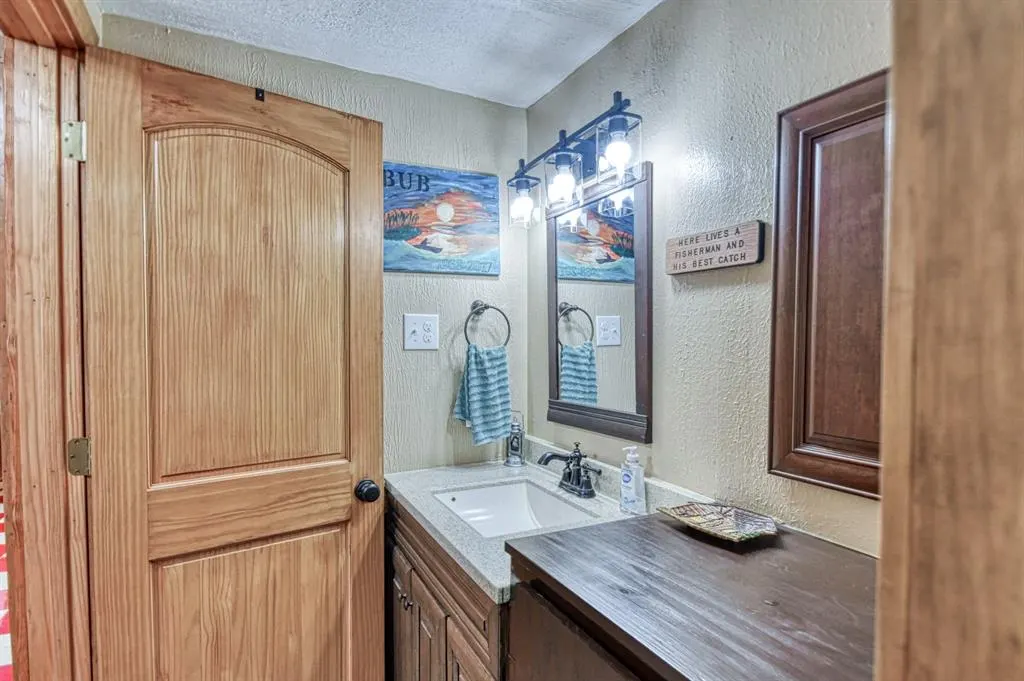 Photo 32 — 22251 W Fifth Street, Hinton, OK 73047