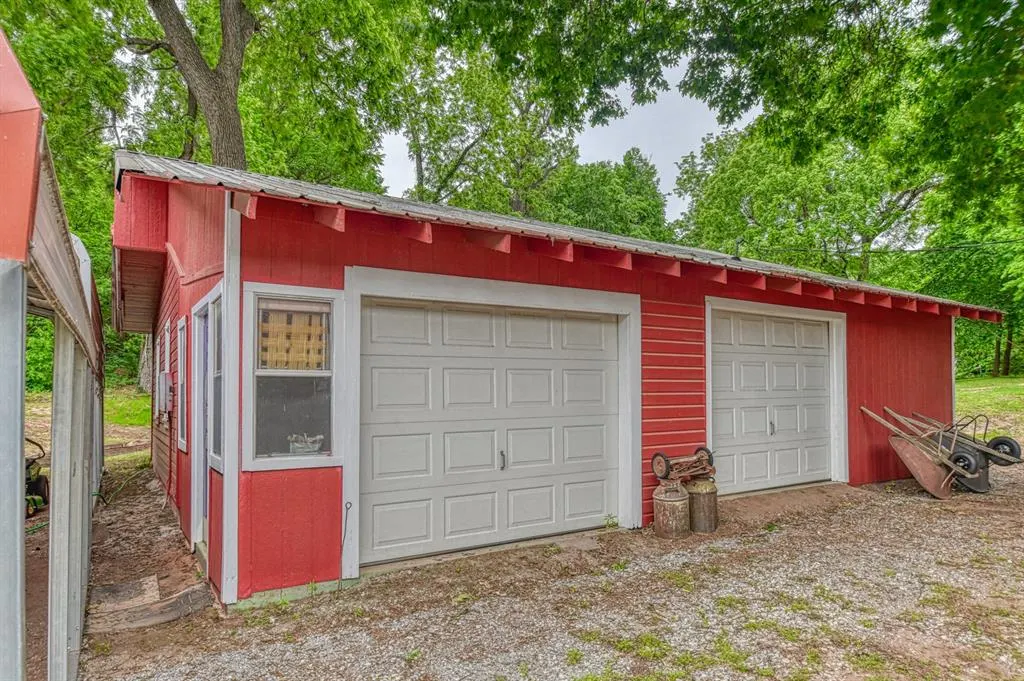Photo 36 — 22251 W Fifth Street, Hinton, OK 73047